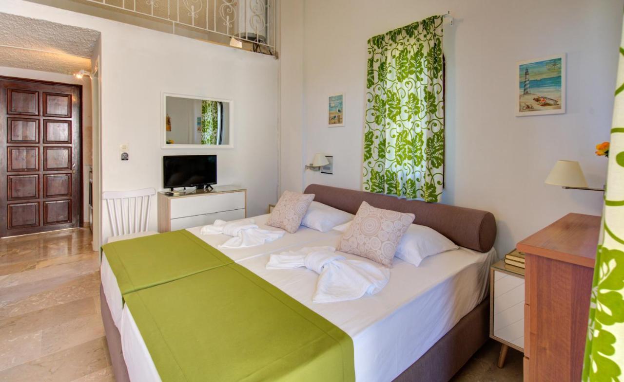 Chriselen Hotel Eleonas Exterior photo